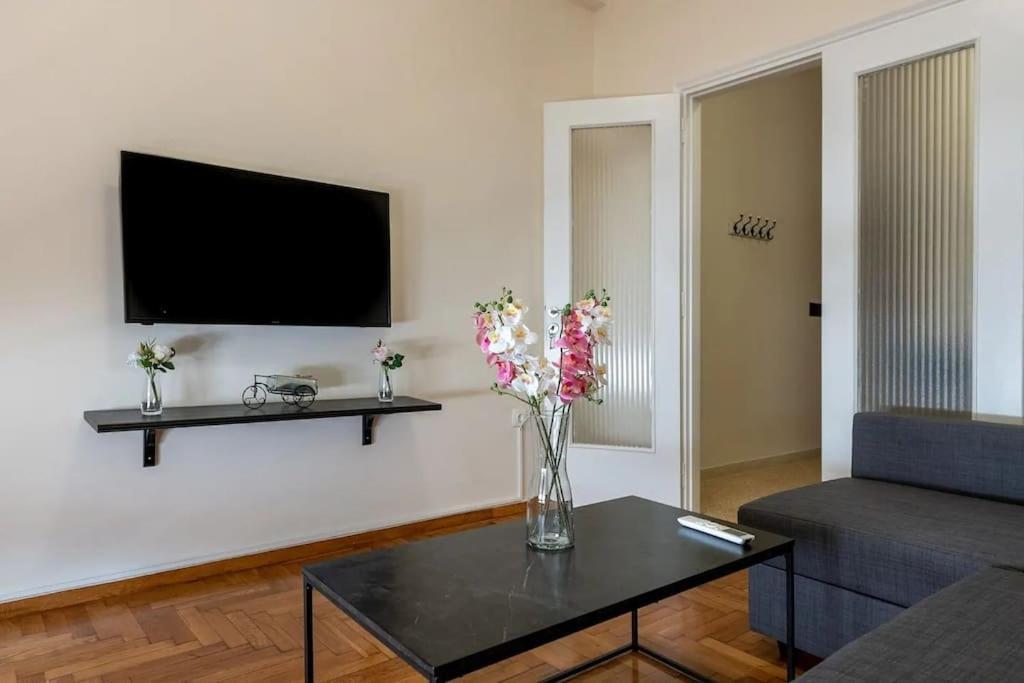 Kerameikos 2 Bedroom Apartment Atény Exteriér fotografie