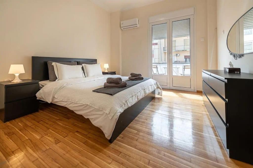 Kerameikos 2 Bedroom Apartment Atény Exteriér fotografie